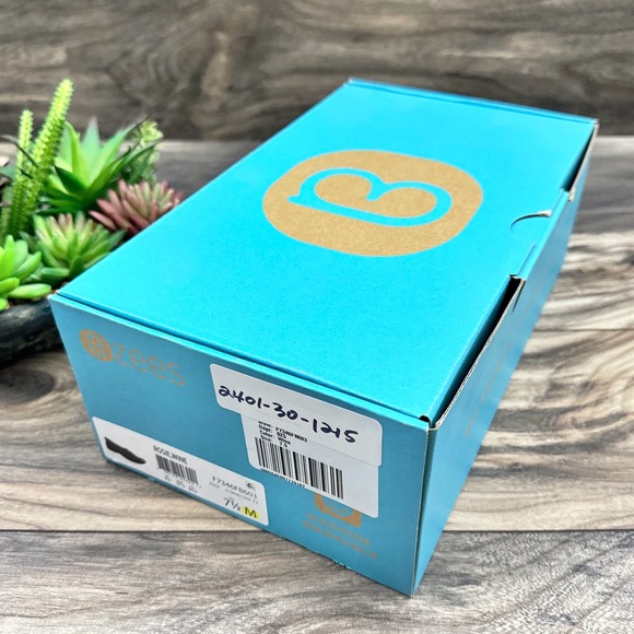 NIB Bzees Rosie 7.5M Comfort Slip On Shoes Flats Loafers Wine - Picture 12 of 12